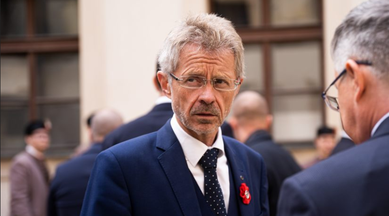 vystrcil senat